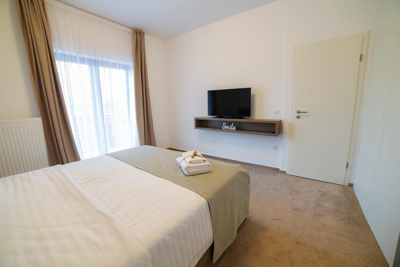 Apartment 22